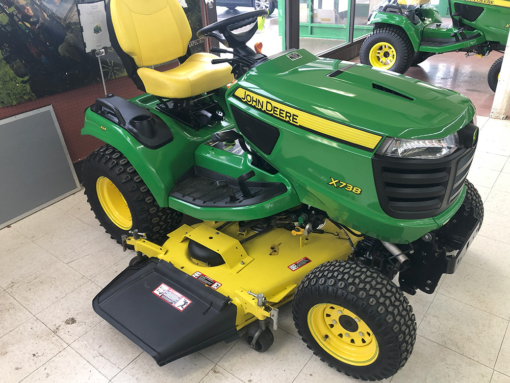 x758 John Deere Tractor John Deere X590 Garden Tractor
