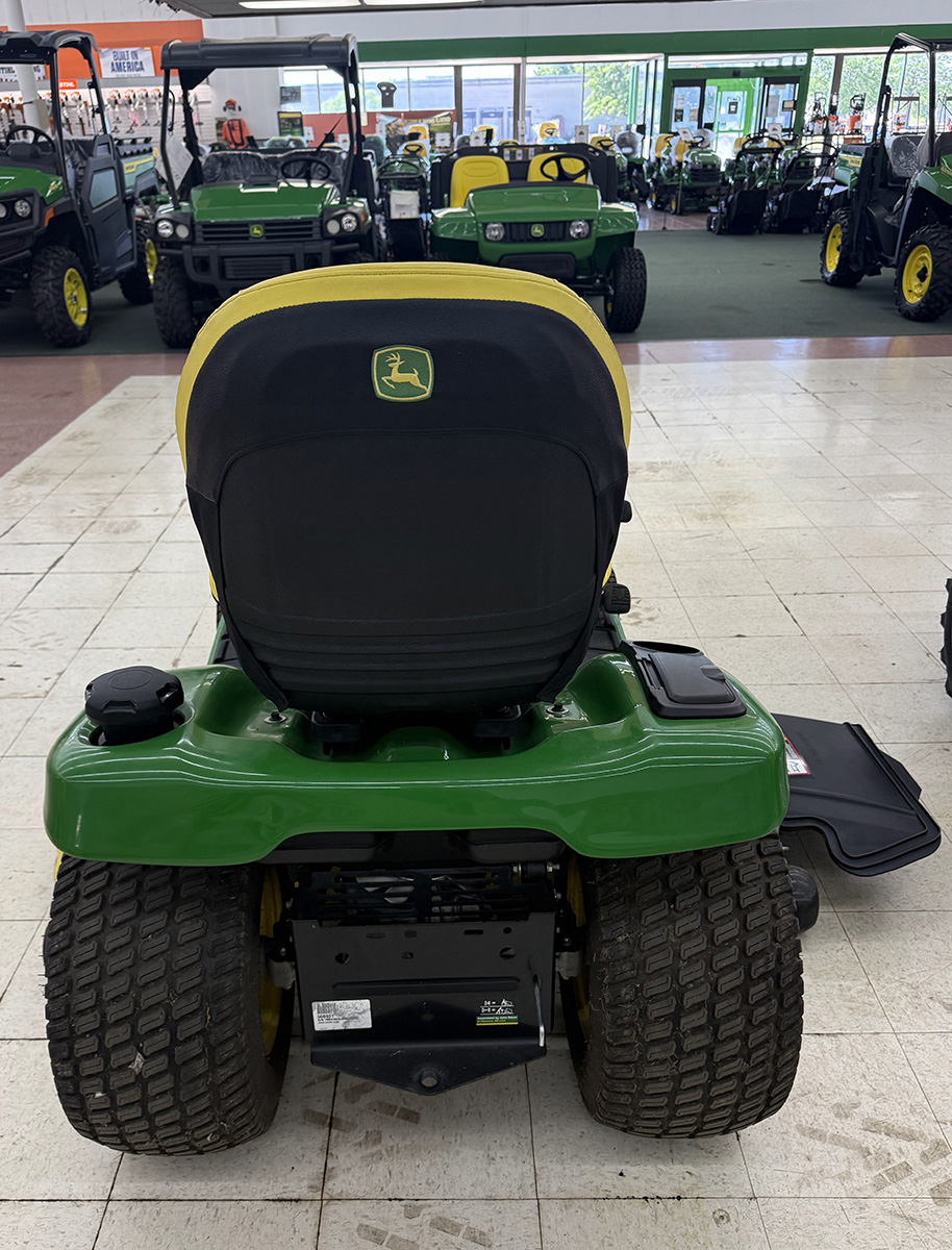 X380 John Deere 54 inch Lawn Mower – Rear View X380 John Deere 54 inch Lawn Mower - Rear View